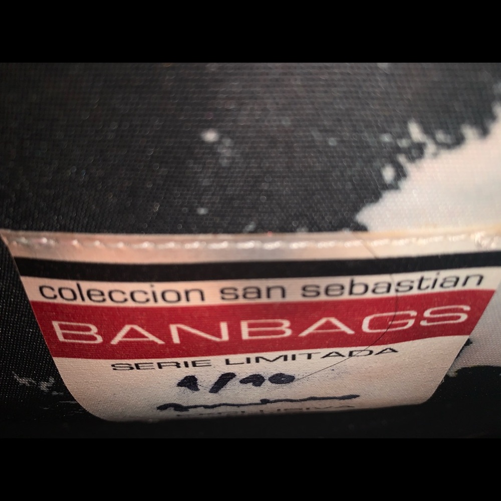 Handbag - Picture 3 of 6
